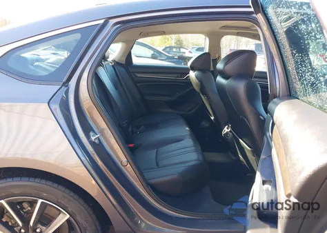 2021 Honda Accord Ex-L z USA, uszkodzony, nr VIN 1HGCV1F51MA093748